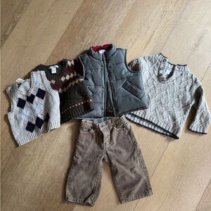 Janie and Jack Vest Sweater Pants bundle - 6-12 months